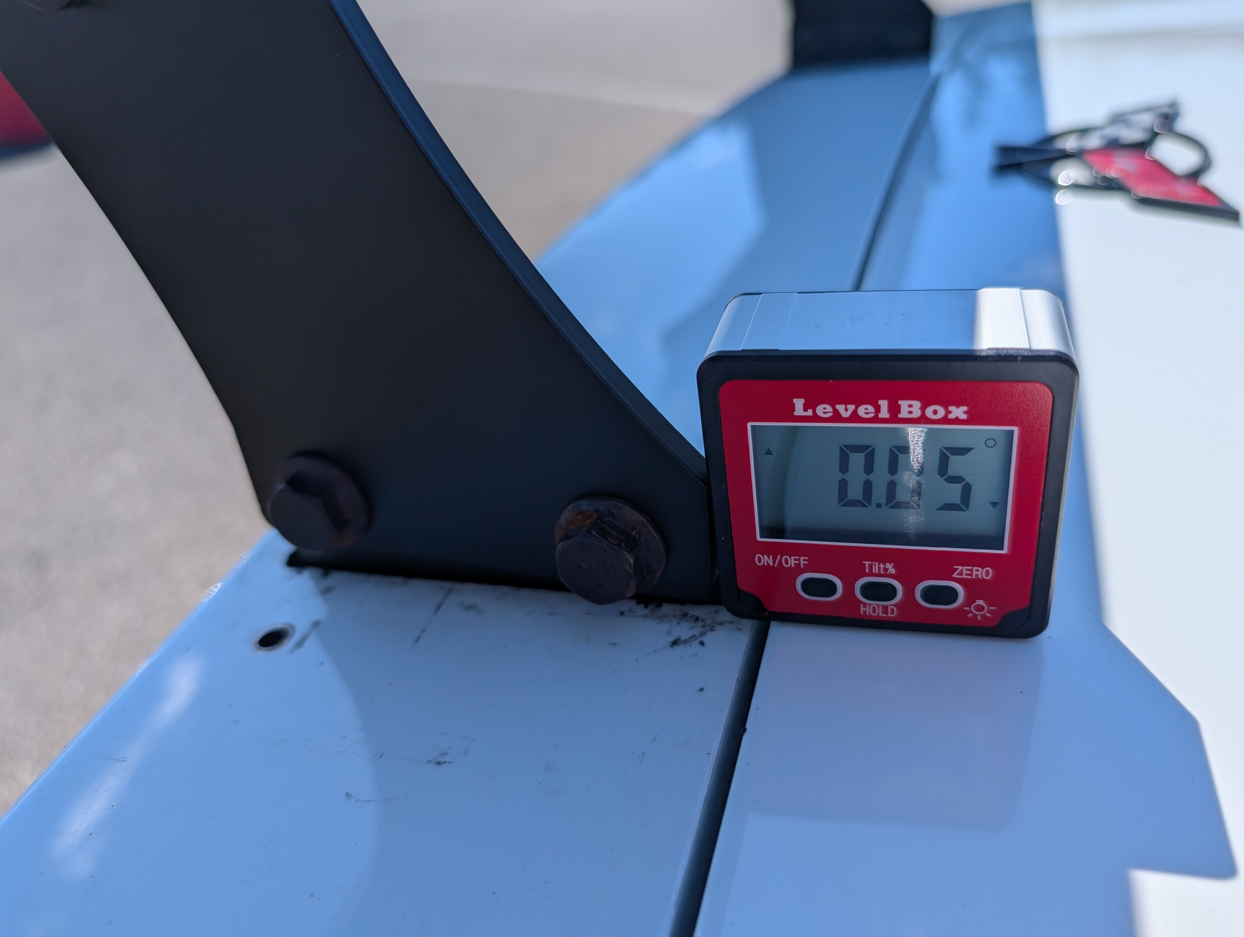 Establishings the baseline angle of the C5 deck with the 9LR wing
