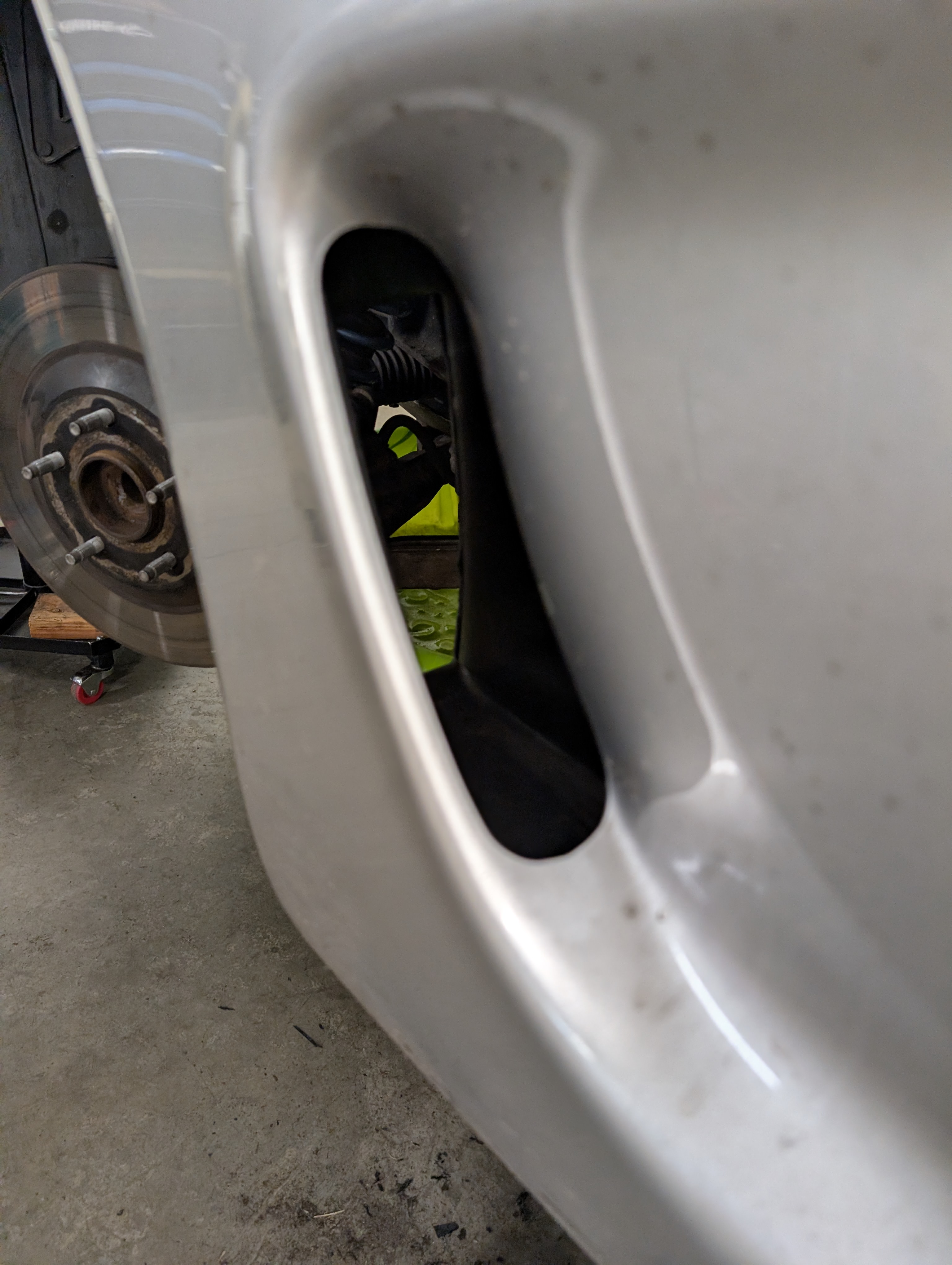 Millsy Motorsports Fender vents installed on a C5 Corvette.